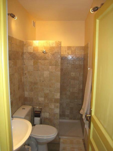 Les Gites Du Lac - Appartements มงโตรูซ์ ภายนอก รูปภาพ